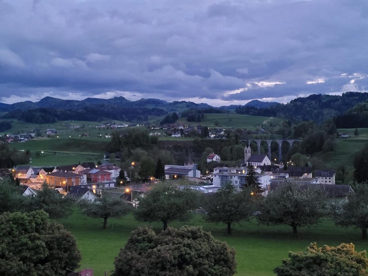 Bnb Alpenblick Lütisburg Exteriér fotografie